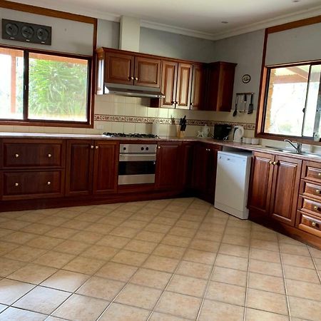 Bee'S Place - 3 Bedroom Home On 10 Acres Of Land With Distant Ocean Views Emu Bay Luaran gambar