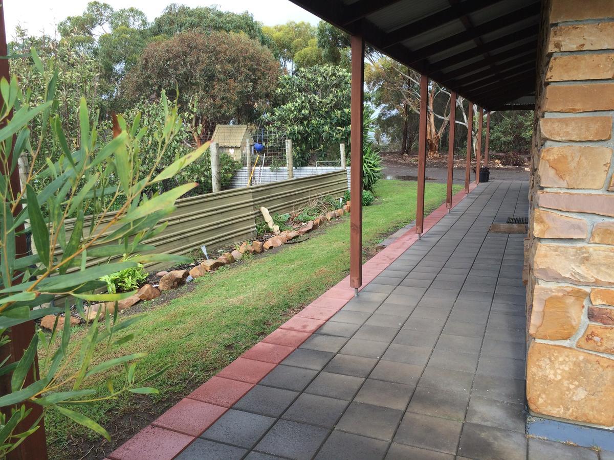Bee'S Place - 3 Bedroom Home On 10 Acres Of Land With Distant Ocean Views Emu Bay Luaran gambar
